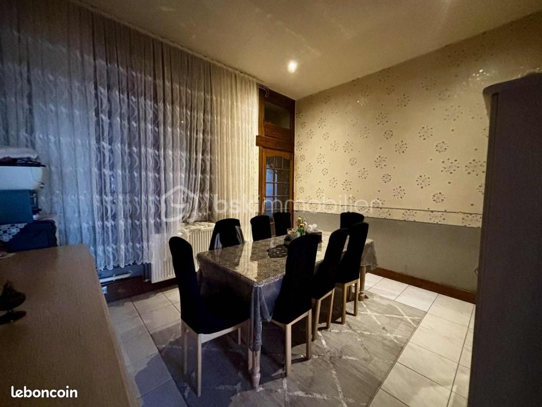 Maison 4 pièces 85 m² · à Tourcoing · 85 m² · 106 500 €