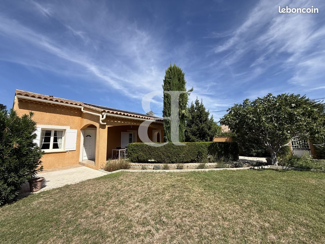 Maison 5 pièces 96 m² · à Valréas · 96 m² · 380 000 €