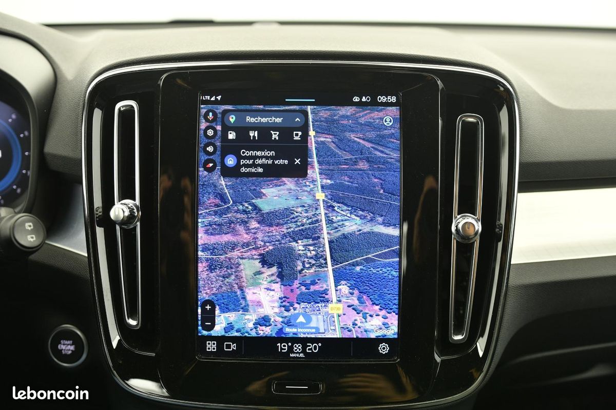 VOLVO XC40 B3 163 ch DCT7 Start (image 27)