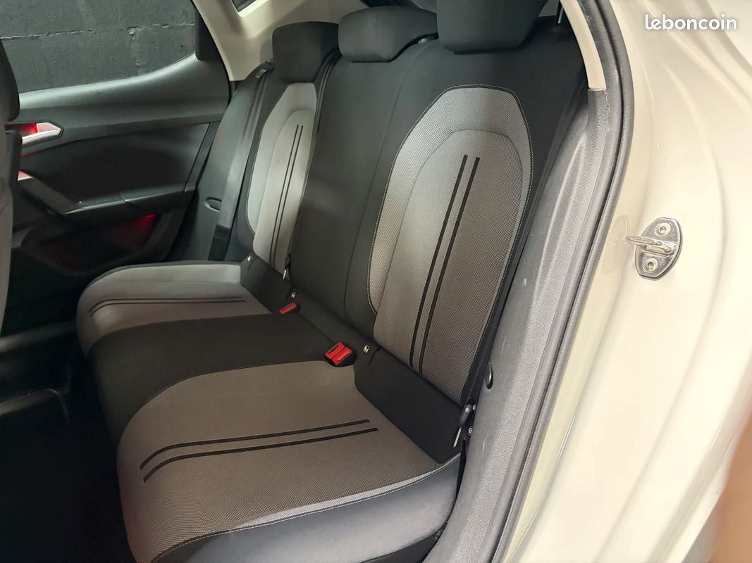 Seat LEON 1.0 URBAN / BATTERIE OK / 4 PNEUS OK / FREINS AV OK (image 14)