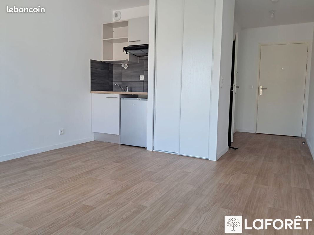 Appartement 1 pièce 23 m² · à Reims · 23 m² · 410 €