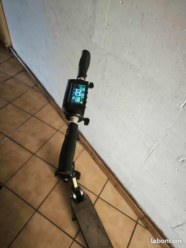 Trotinette électrique (image 2)