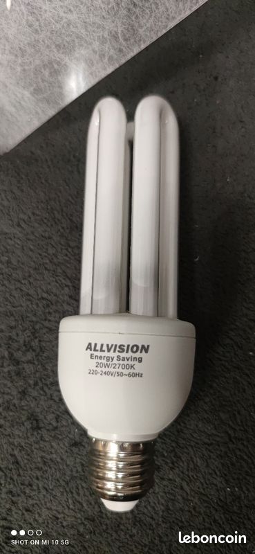Luminaire suspendu cône oval (image 6)