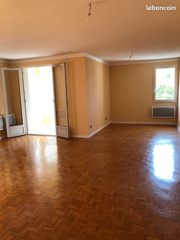 Appartement 4 pièces 116 m² · à Auch · 116,4 m² · 249 000 €