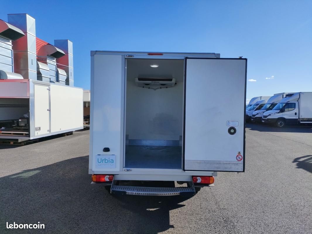 Citroën Jumpy PLANCHER CAB FRIGO 7M3 GROUPE THERMOKING V200 MAX 3,1 T (image 6)