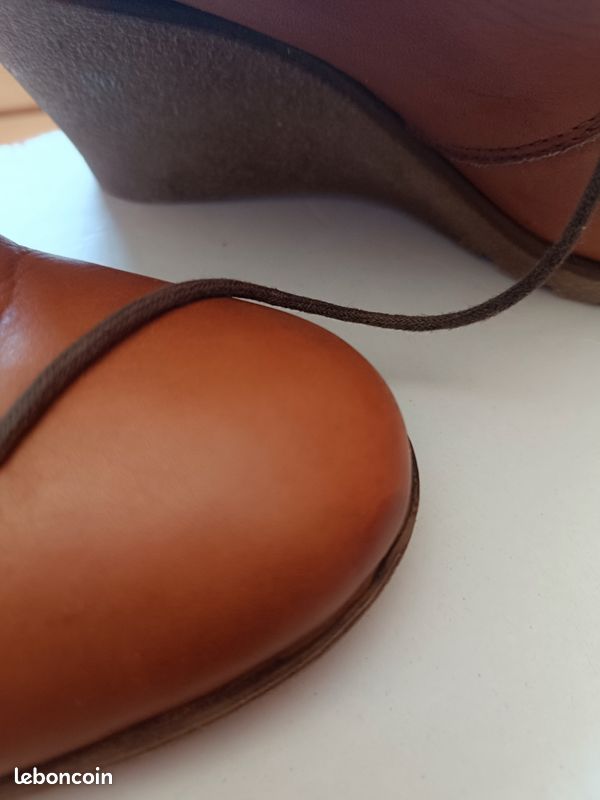 Bottines compensées en cuir Très bon état (image 9)