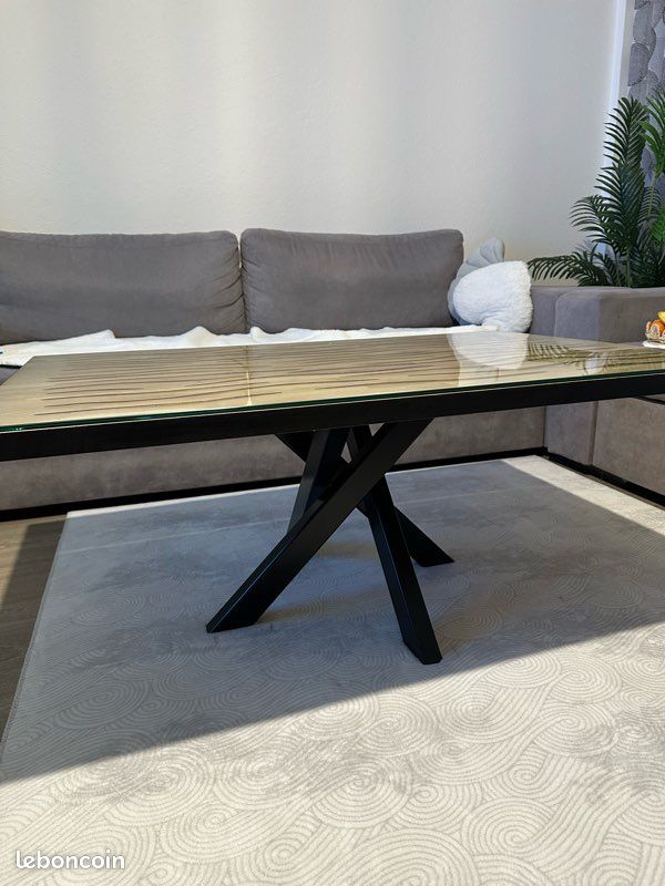 Table unique (négociable) (image 2)