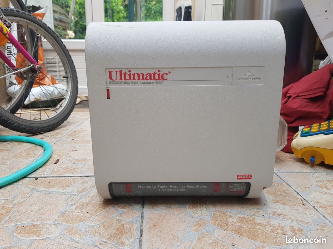Distributeur de serviettes en papier ultimatic P-12 (image 1)