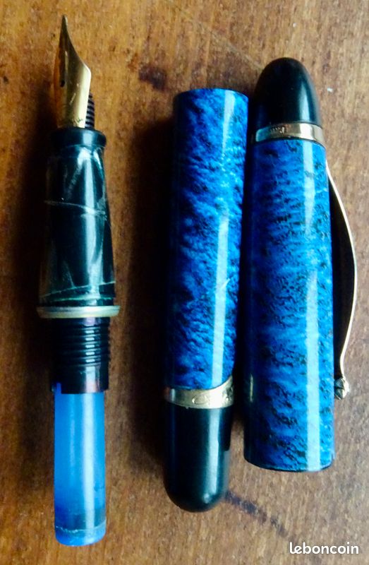 Stylo Plume Vintage ESTERBROOK - Modèle 2556 Bleu Brillant - Plume Medium Or 1551 - Très Bon état
