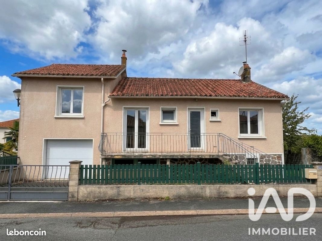 Maison 4 pièces 84 m² · à Antigny · 84 m² · 115 000 €