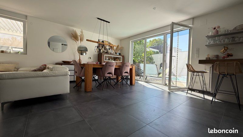 Maison 4 pièces 92 m² · à Strasbourg · 92 m² · 398 000 €