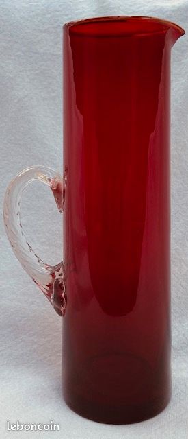 Verres rouges à pied torsadé transparent et carafe (image 4)