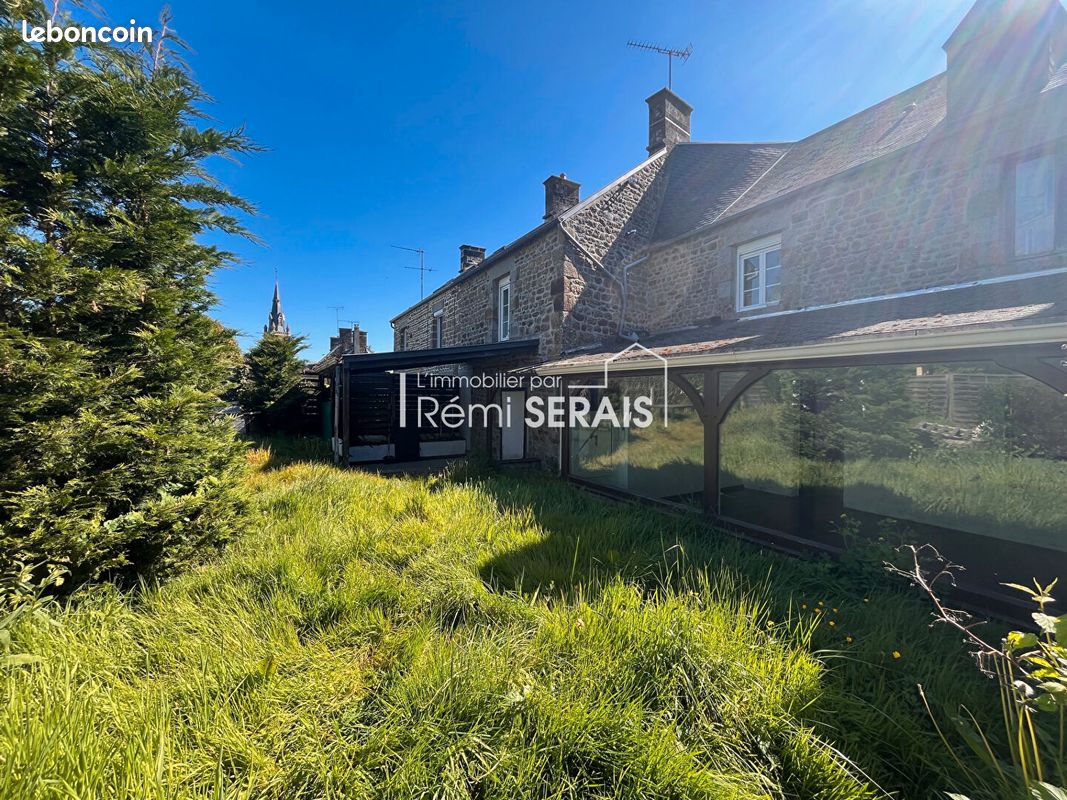 Maison 5 pièces 167 m² · à Athis-Val de Rouvre · 167 m² · 128 800 €