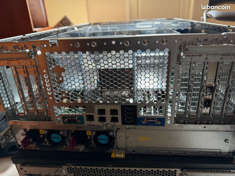 Serveur HPE ML350 Gen8 + bi proc Xeon E5-2620 + 256 Go de DDR 3 + 5x300Go de disque en 10K + rail de baie + carte réseau 2x SFP+ 10 Gbit/s (image 6)