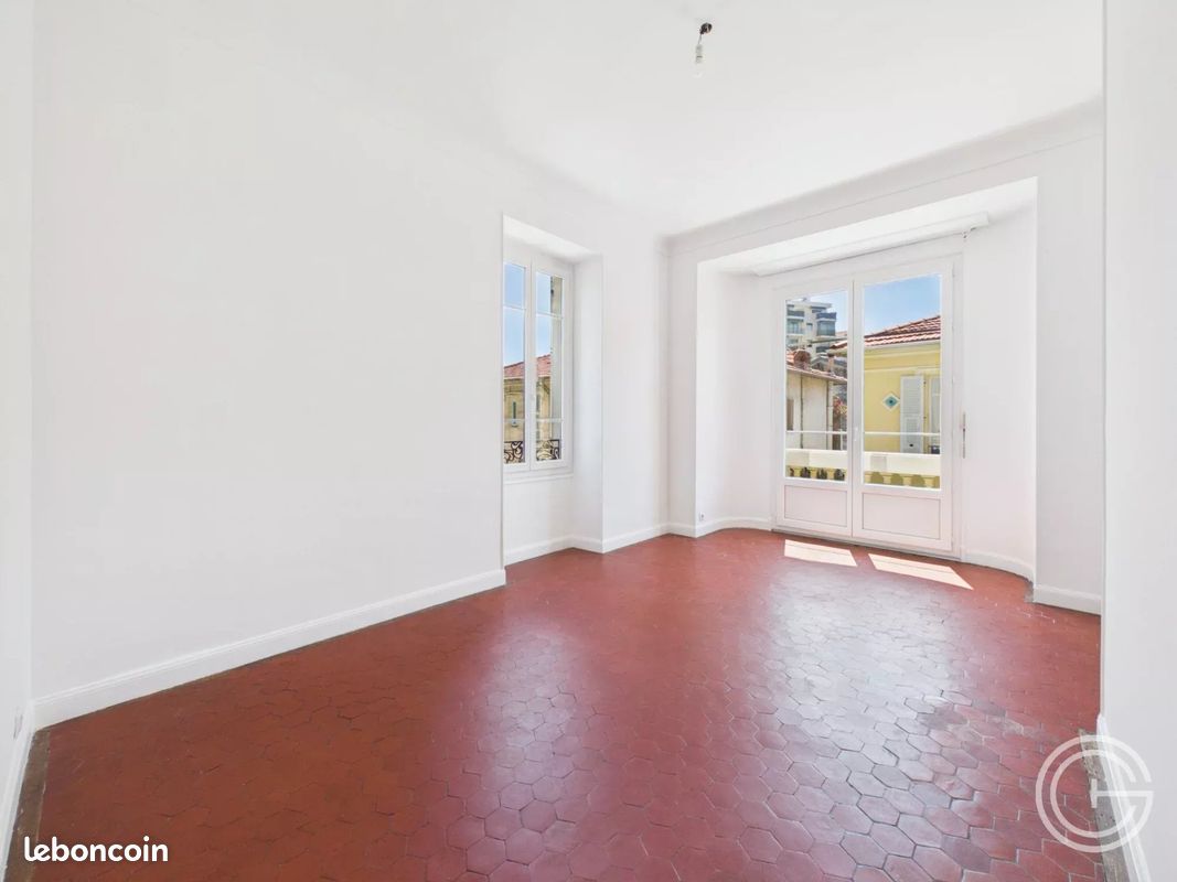 Appartement 3 pièces 76 m² · à Nice · 76 m² · 1 290 €