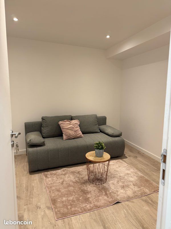 Appartement 3 pièces 59 m² · à Roquemaure · 59 m² · 800 €/mois