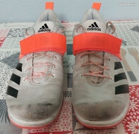 Chaussures d'haltérophilie Adidas Powerlift 4 pointure 45 d'occasion