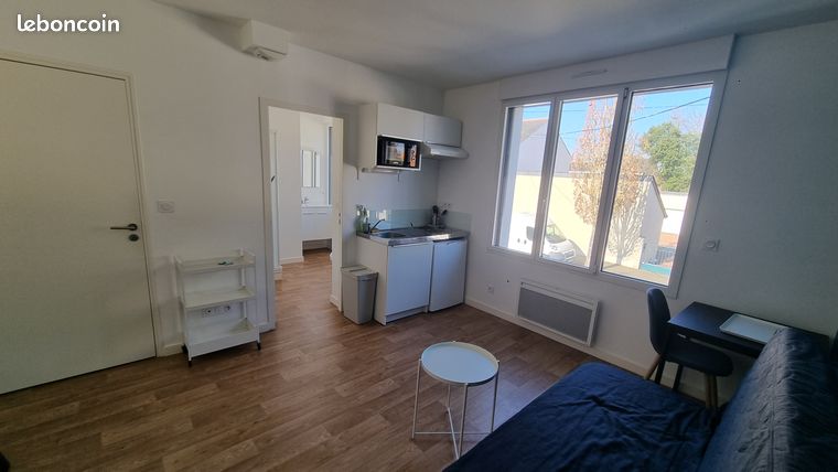 Appartement 1 piece, toutes charges comprises (EAU/ ELEC / INTERNET)