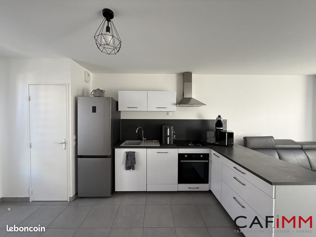 Appartement 3 pièces 61 m² · à Meyzieu · 61 m² · 1 100 €/mois