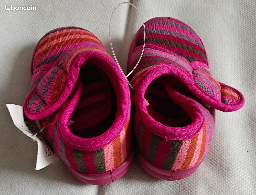 Chaussons rose DPAM taille 18 (neuf) (image 3)