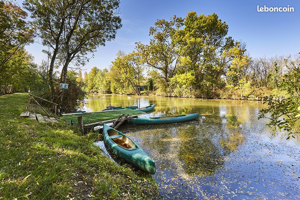 Terrain 403 m² L Ile D Elle · à L'Île-d'Elle · 37 076 €
