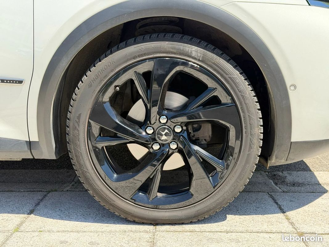 DS DS7 CROSSBACK BlueHDi 180 EAT8 Grand Chic OPERA - SUIVI COMPLET - ATTELAGE - TOIT OUVRANT - CAMERA 360 (image 15)