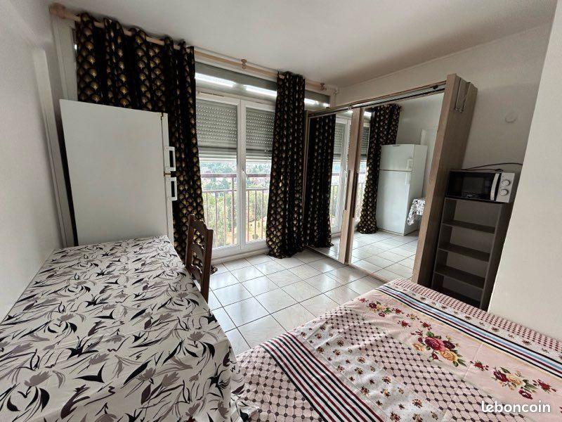 Appartement 4 pièces 25 m² · à Savigny-sur-Orge · 25 m² · 500 €