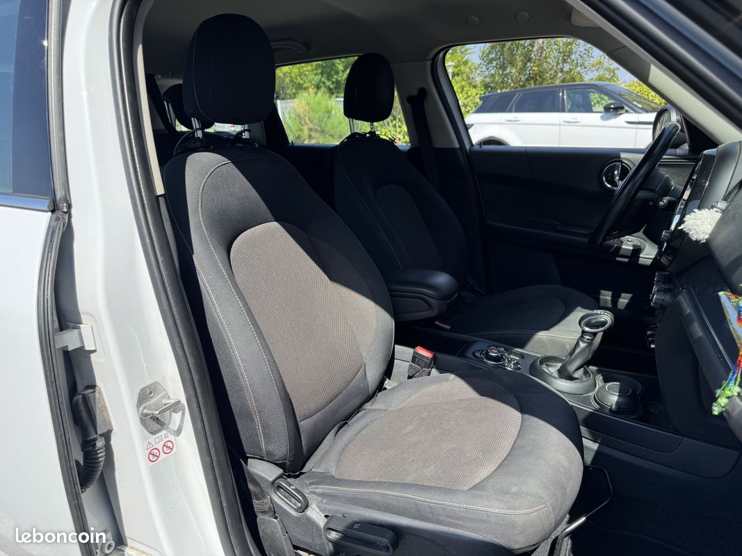 MINI Countryman 1.5i 136 ch COOPER BVA6 (image 25)