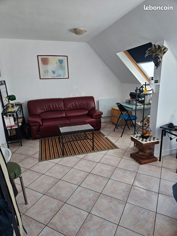 Appartement 1 pièce 37 m² · à Chartres · 37 m² · 250 €/mois