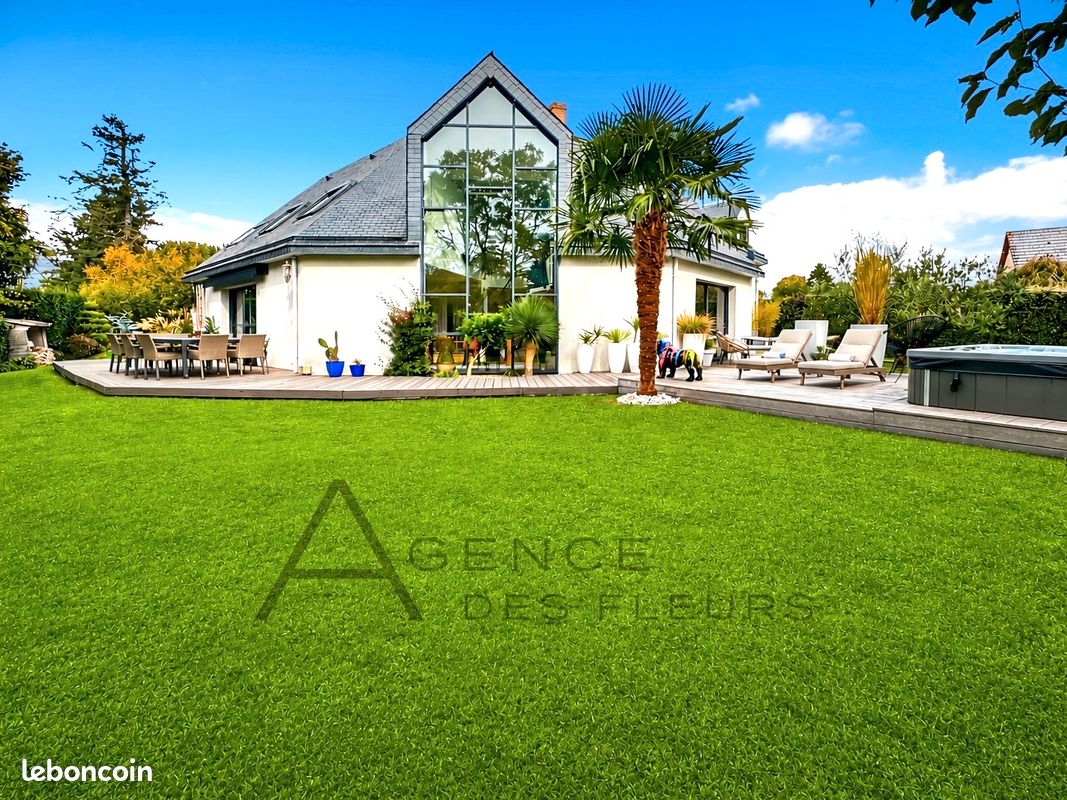 Maison 7 pièces 235 m² · à La Londe · 235 m² · 525 000 €