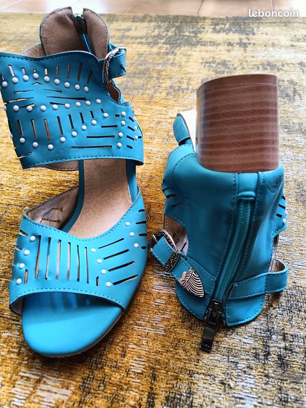 Chaussures neuves pointure 38 (image 2)