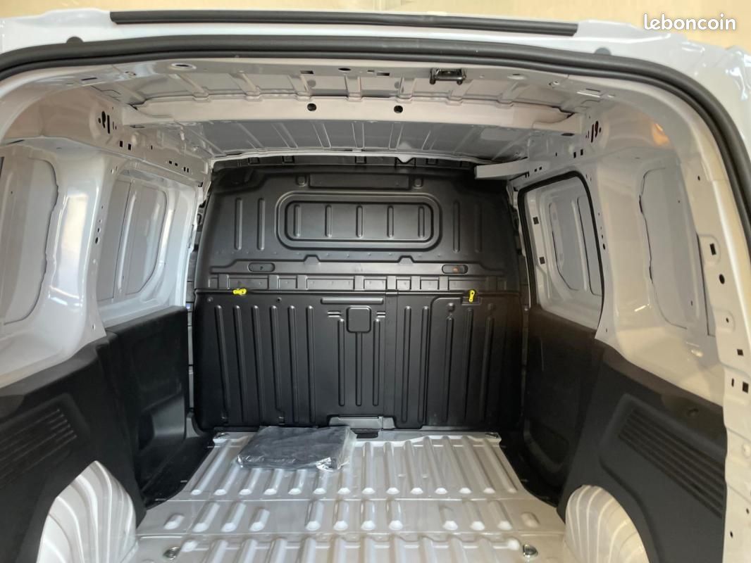 Citroën Berlingo VAN M 650KG BLUEHDI 100 S&S BVM6 (image 19)