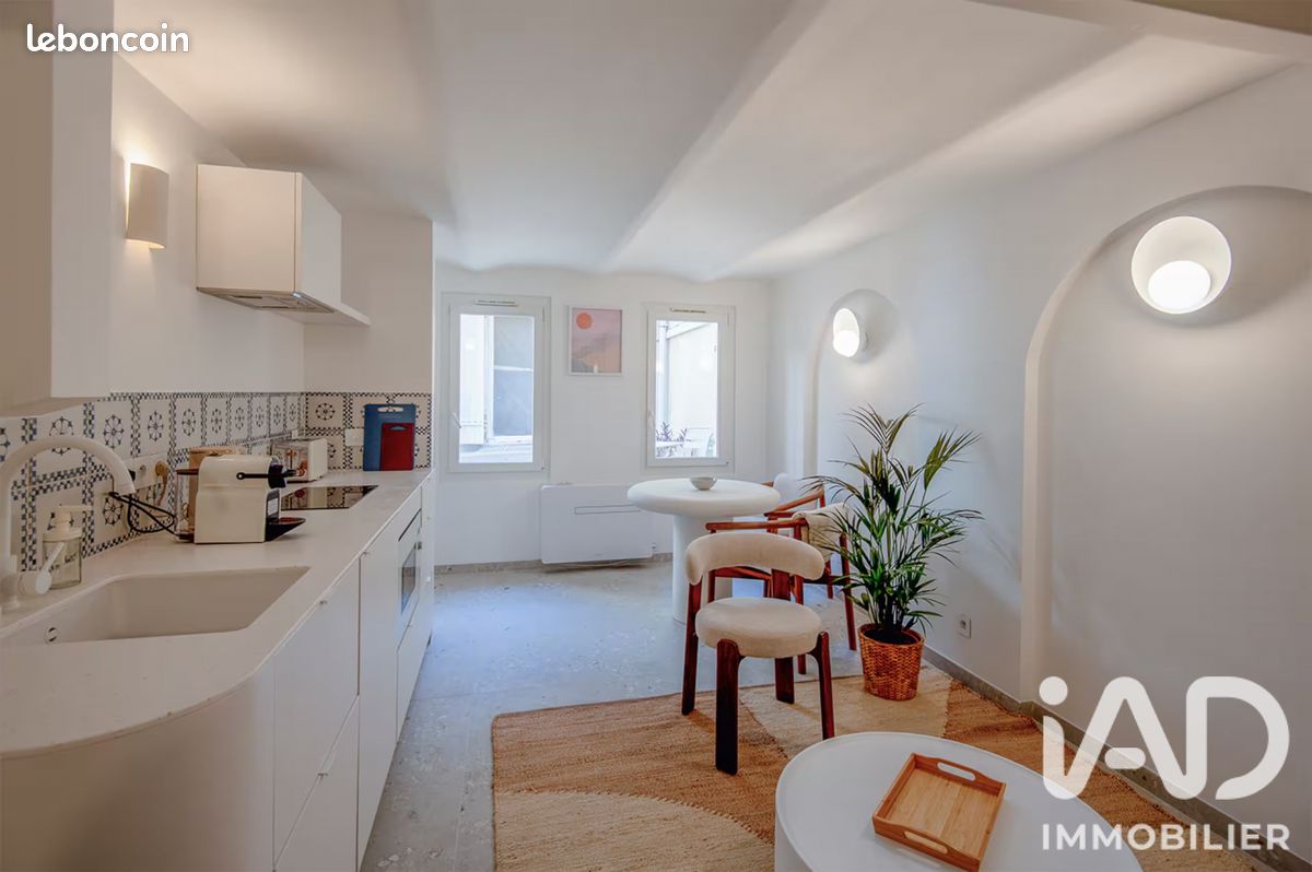 Appartement 1 pièce 28 m² · à Marseille · 28 m² · 145 000 €
