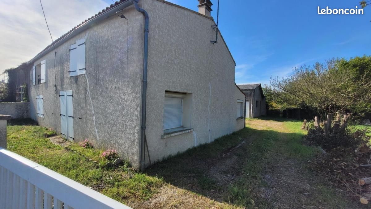 Maison 4 pièces 125 m² · à L'Île-d'Elle · 125 m² · 115 500 €