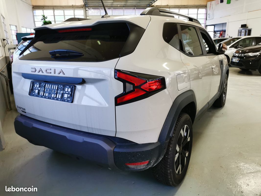Dacia duster 1.6 hybrid 145 cv extreme (image 3)
