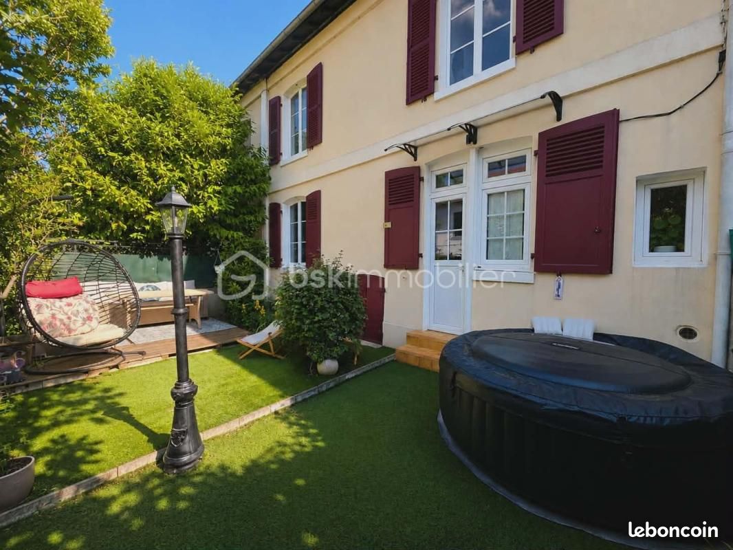 Maison 5 pièces 62 m² · à Champs-sur-Marne · 62 m² · 260 000 €