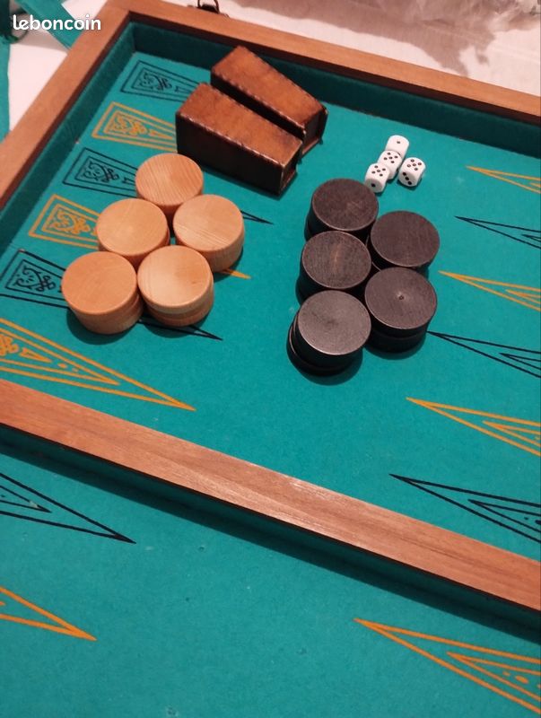 Grand Backgammon en bois massif ancien (image 2)