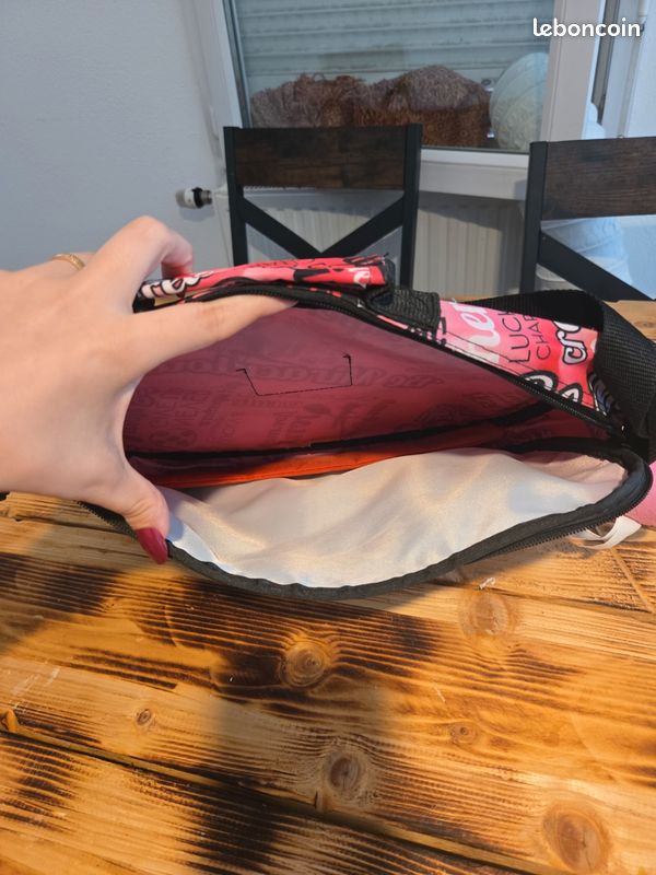 Sac bandoulière / cartable Miraculous Ladybug (image 2)