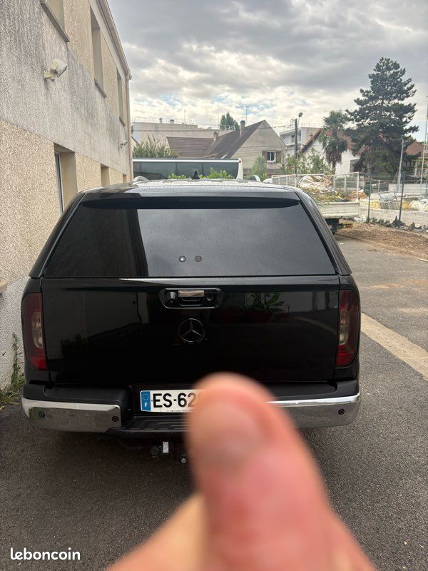 Mercedes-Benz Classe X 250d 190 4MATIC BVA7, pick-up (image 3)
