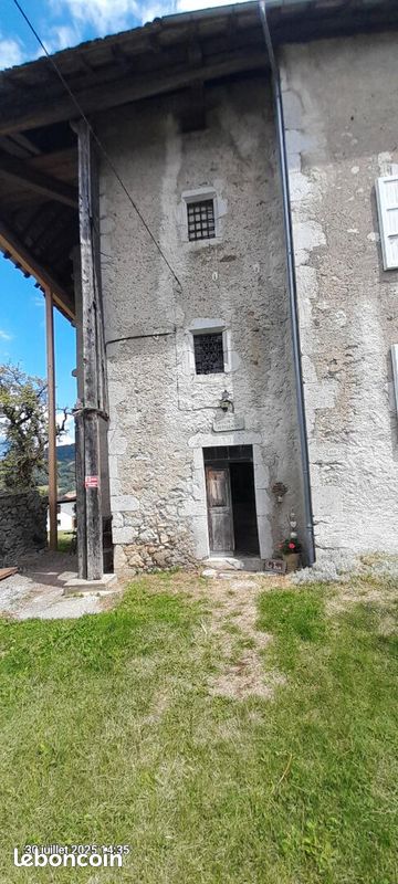 Maison 4 pièces 128 m² · à Faverges-Seythenex · 128 m² · 147 000 €