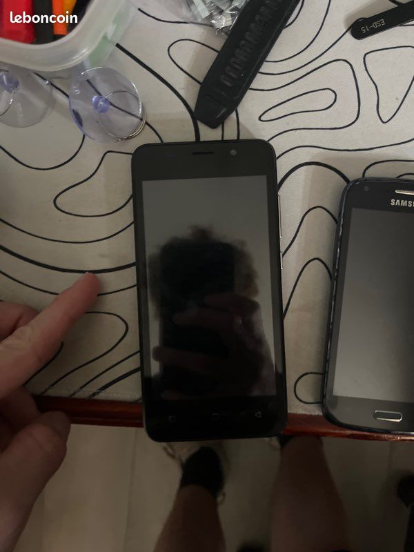 Lot de téléphone (image 9)