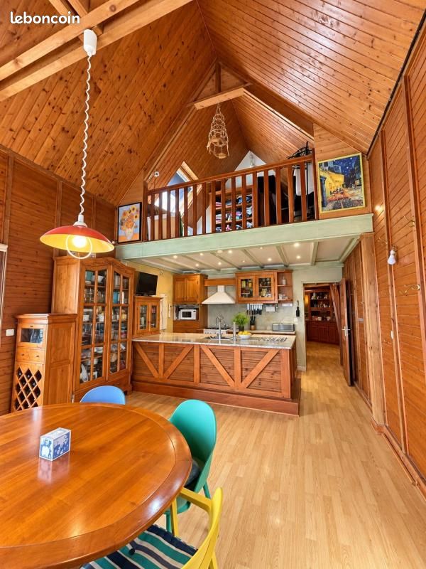 Maison 6 pièces 153 m² · à Entre-Deux · 153 m² · 488 000 €