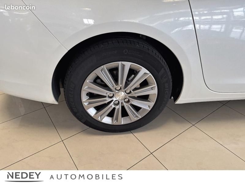 Peugeot 308 SW 1.2 PureTech 130ch E6.3 S&S Allure Business EAT8 (image 13)