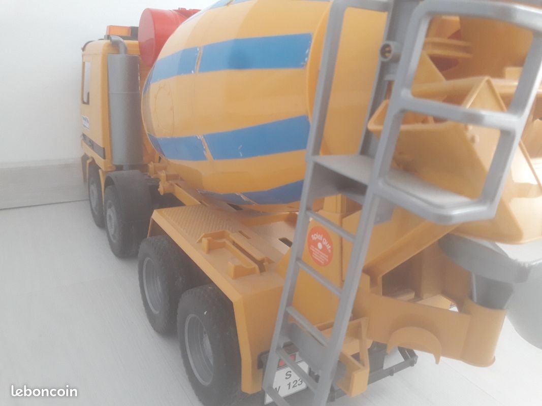 Camion ciment (image 15)