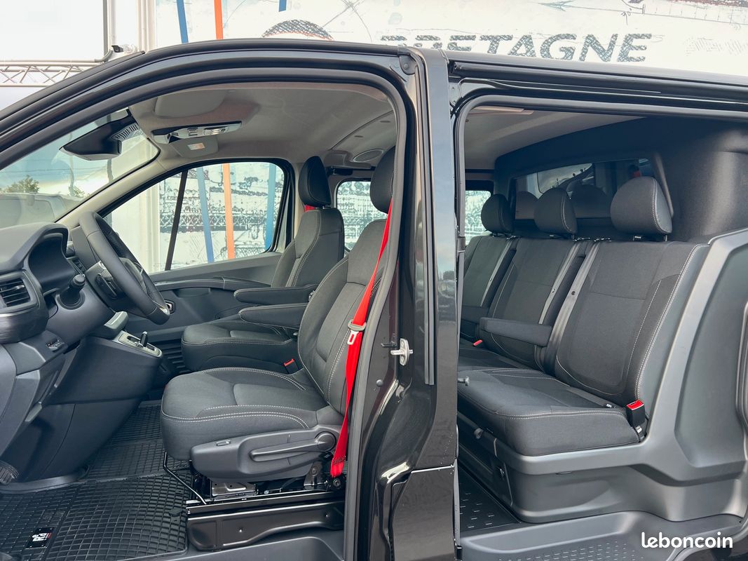 38950 ht Trafic 5 pl CAB APPRO L2H1 170 cv BVA9 Exclusive + Options (image 9)