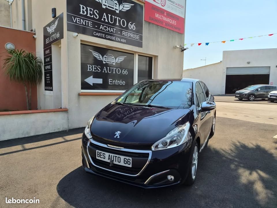 Peugeot 208 1.6 BLUEHDI 100CH STYLE 5P (image 1)
