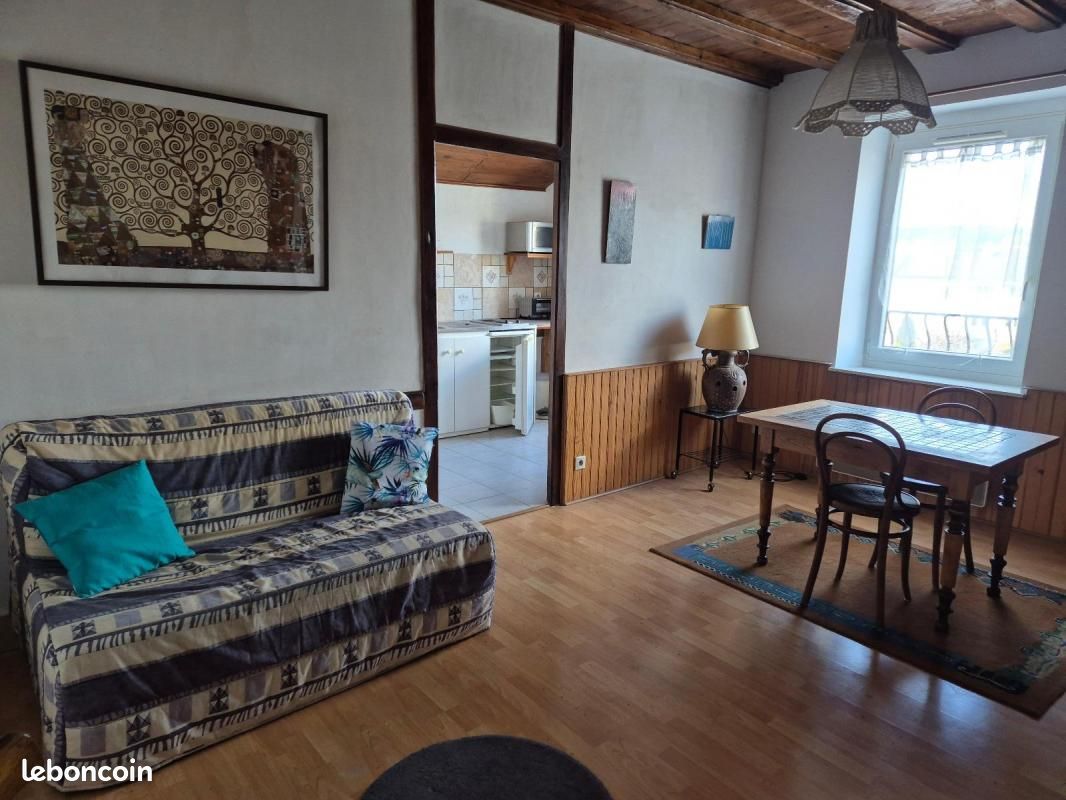 Appartement 1 pièce 32 m² · à Martignat · 32 m² · 344 €