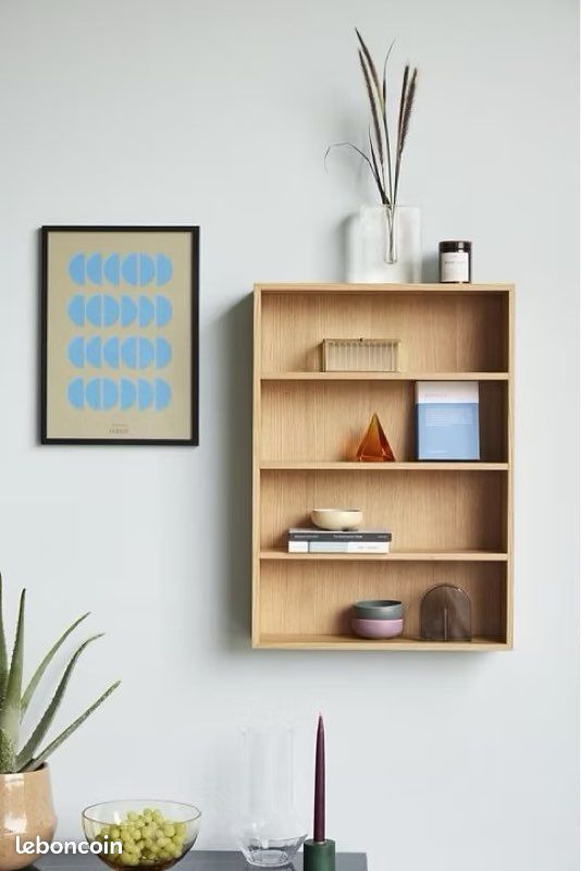 Etagère cubique en bois de chêne (image 1)