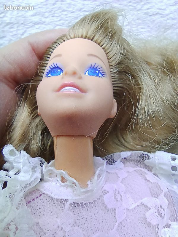Barbie maman de la Famille doucoeur (image 5)