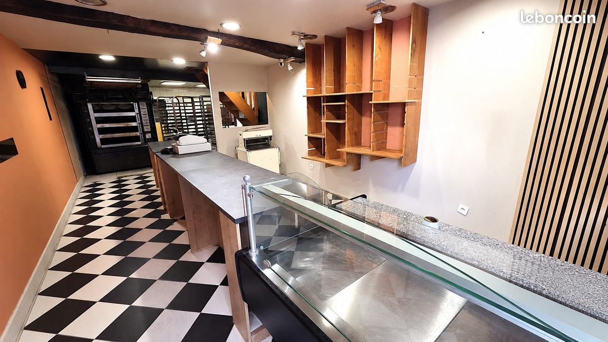 Immeuble 233 m² · à Saint-Étienne · 233 m² · 349 000 €